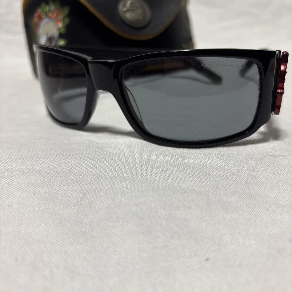 Ed Hardy ed hardy